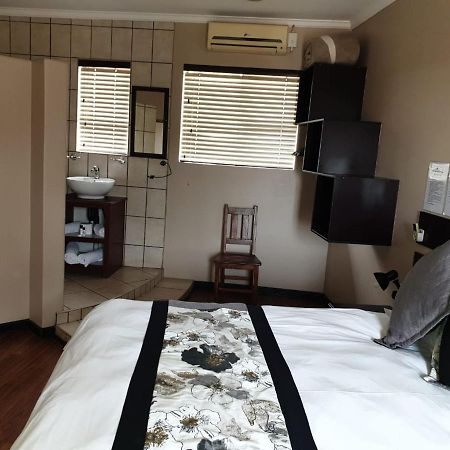 Tsessebe Guesthouse 布隆方丹 外观 照片