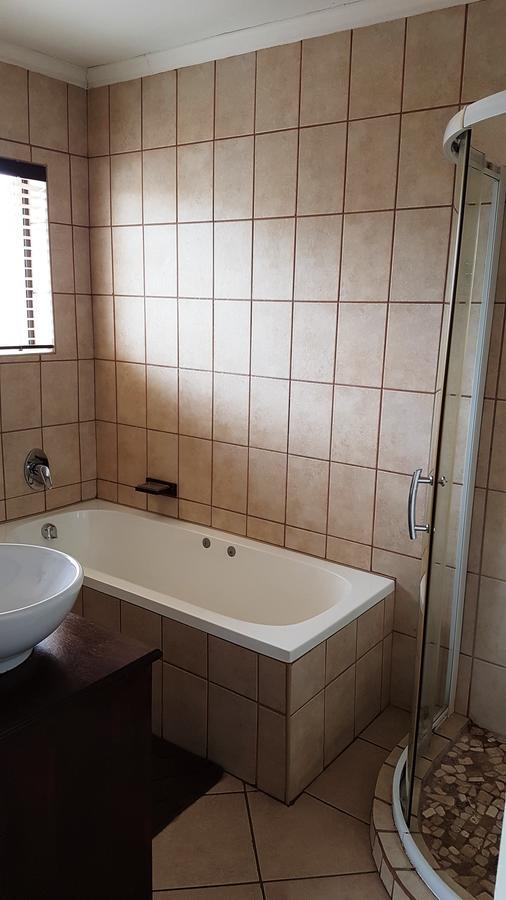 Tsessebe Guesthouse 布隆方丹 外观 照片